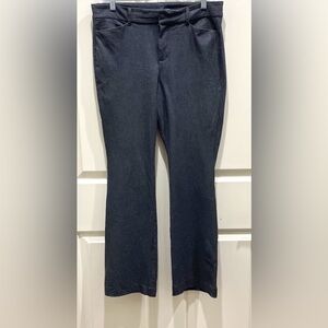 2/$30 Old Navy Dark Heather High Rise Pixie Secret Smooth Pockets Flare Pants 10